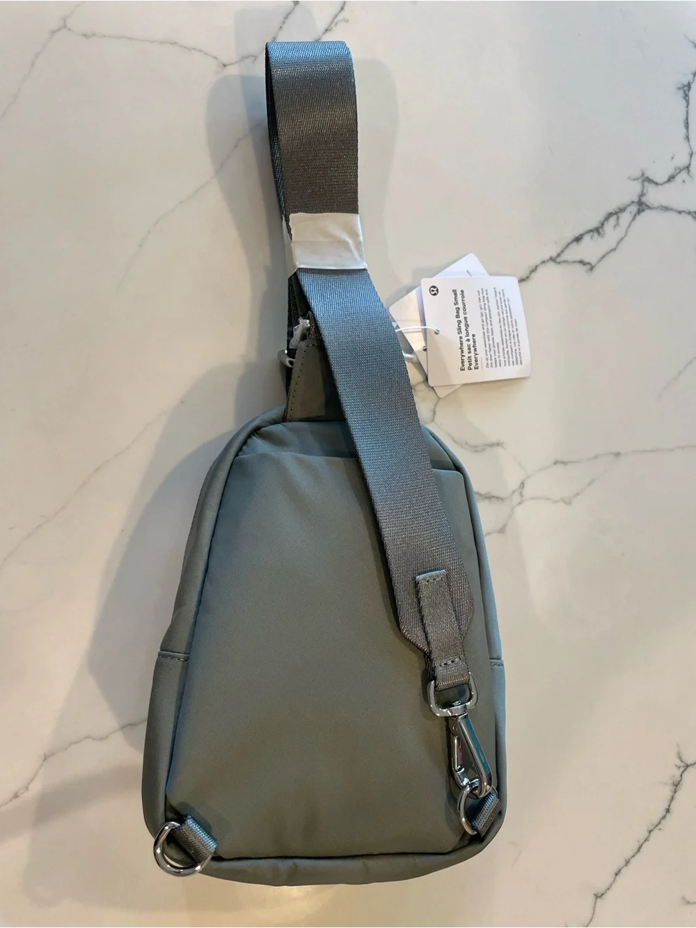 Lululemon Everywhere Sling Bag Small Unisex